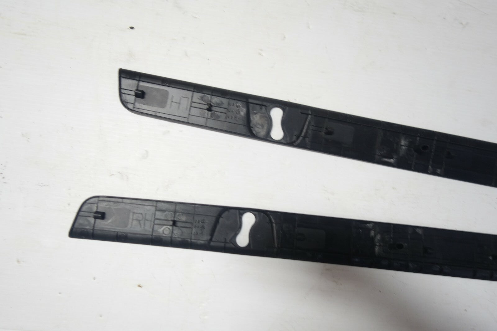 JDM 2004-2008 GENUINE MAZDA RX8 OEM DOOR SILLS TRIM SCUFF PLATES SIDE STEPS