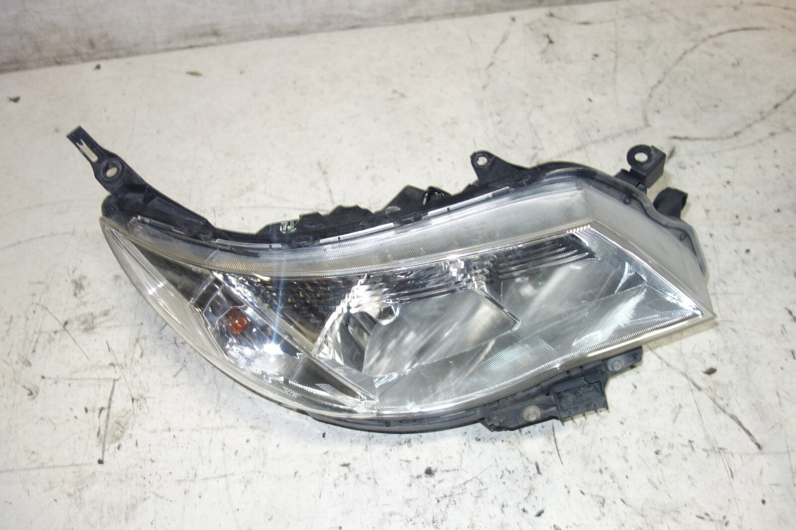 JDM Subaru Forester Headlight Right Side HID 2009 2010 2011 2012 2013 OEM SH9