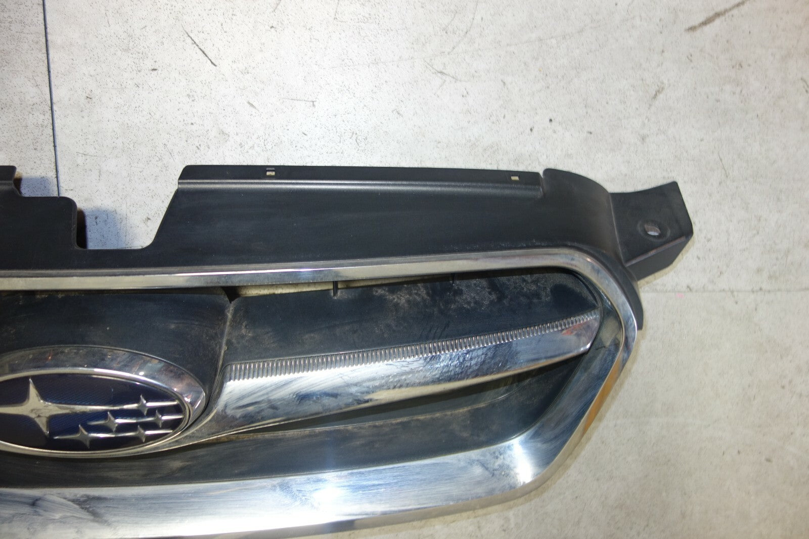 JDM 2008-2009 GENUINE SUBARU LEGACY OEM GRILLE GRILL BPE FITS:SUBARU LEGACY