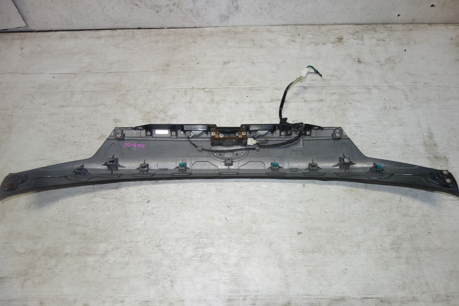 JDM Subaru Legacy BR9 Wagon Tail Gate Rear Garnish 2010 2011 2012 2013 2014