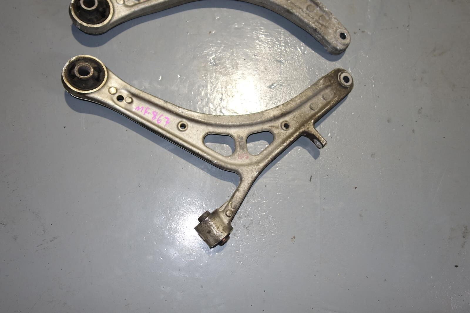 JDM SUBARU LEGACY OUTBACK OEM SPEC-B ALUMINUM FRONT LOWER CONTROL ARM 2005-2009