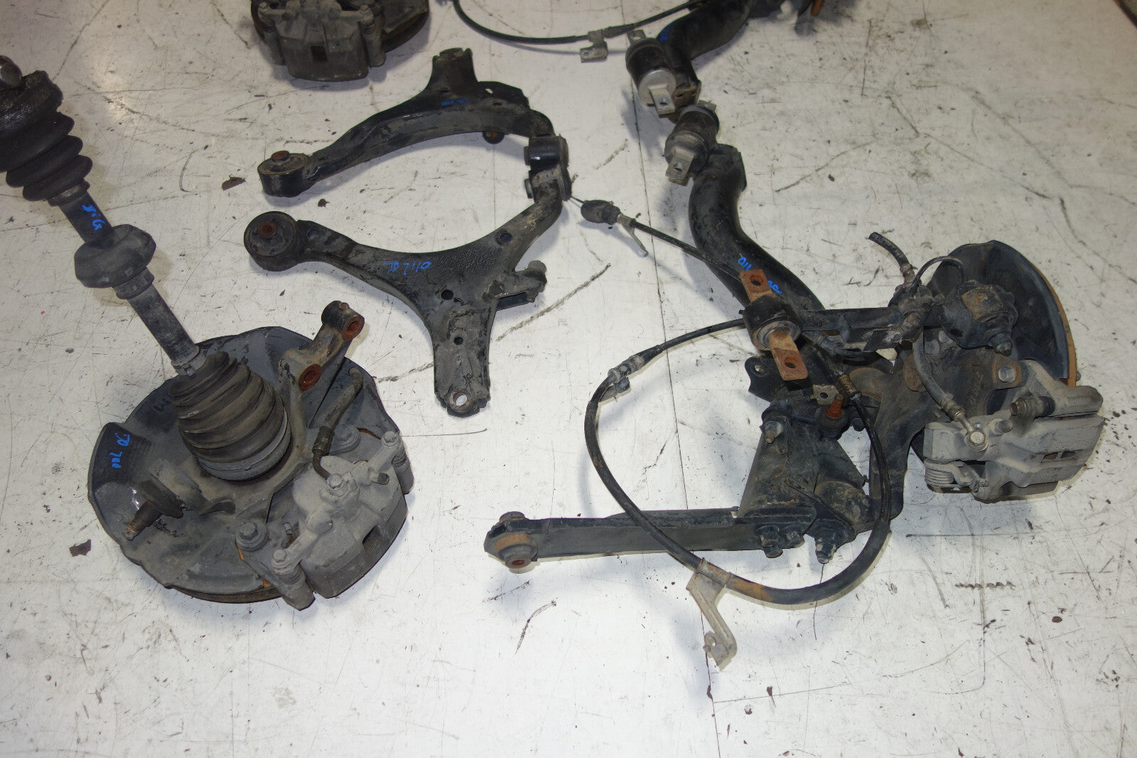 JDM Acura RSX DC5 5 Lug Brake Calipers Spindles Hub Trailing Arm 2002-2006 Civic