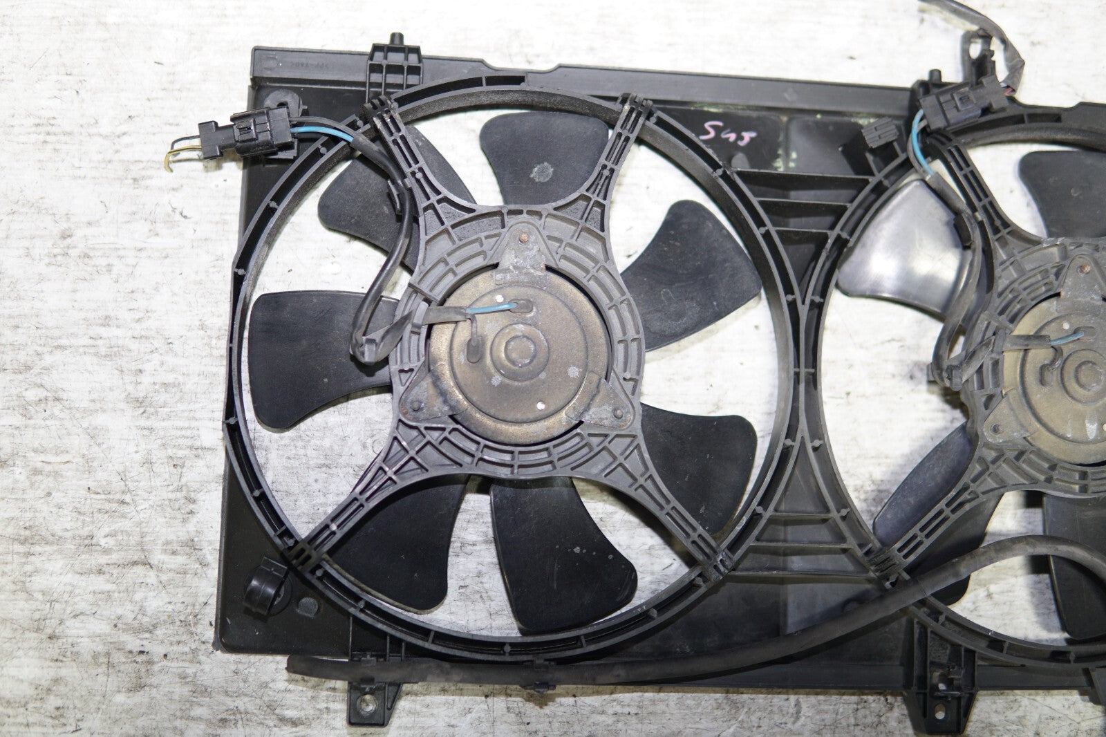 JDM 2003-2008 SUBARU FORESTER OEM RADIATOR ASSEMBLY SHROUD SG5 RAD FAN