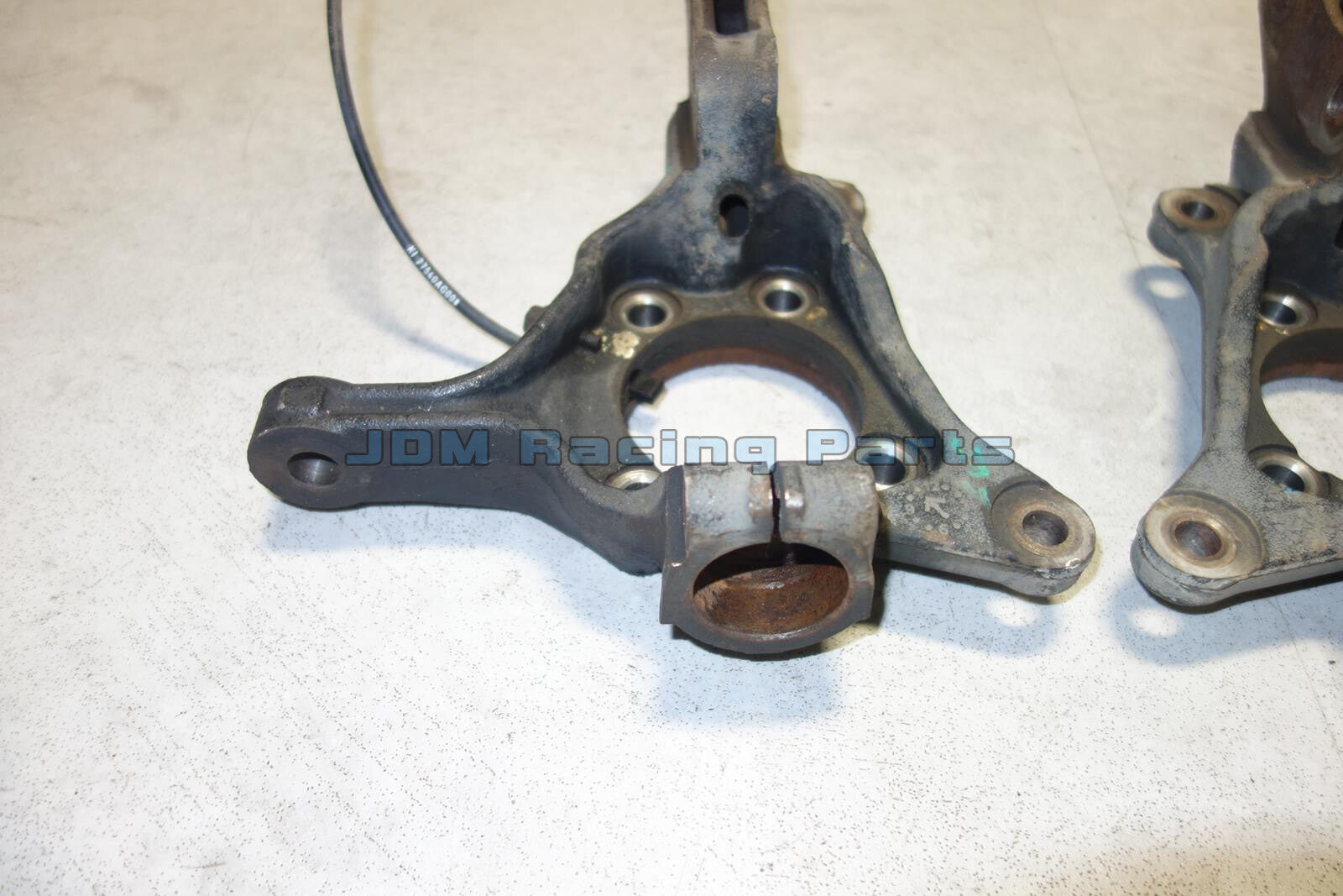 2008-2014 Subaru Impreza Front Wheel Knuckle Suspension 28313AG020 28313AG030