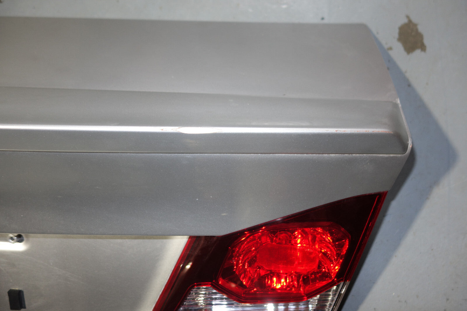 JDM Honda Civic Acura CSX Rear Trunk Lid Trunk Lights Spoiler OEM FD 2006-2011