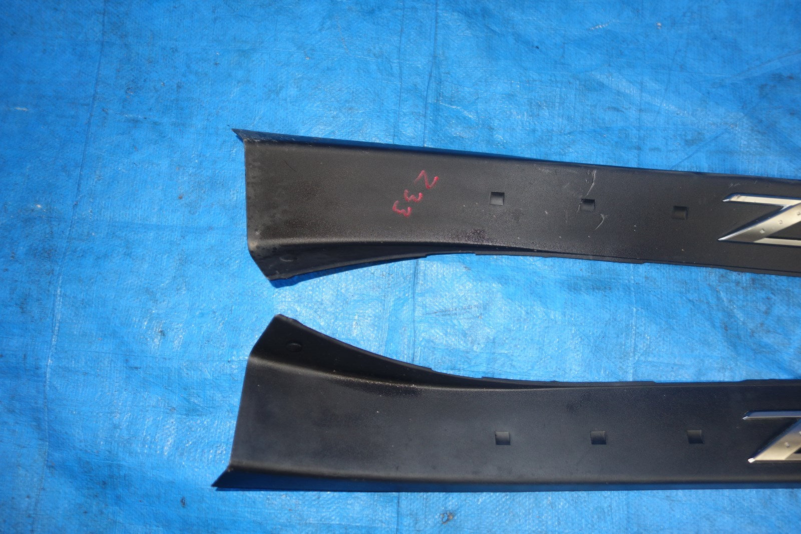 JDM Nissan 350z Door Sills Scuffs Kick Plates Steps 2003-2005 Z33 Z