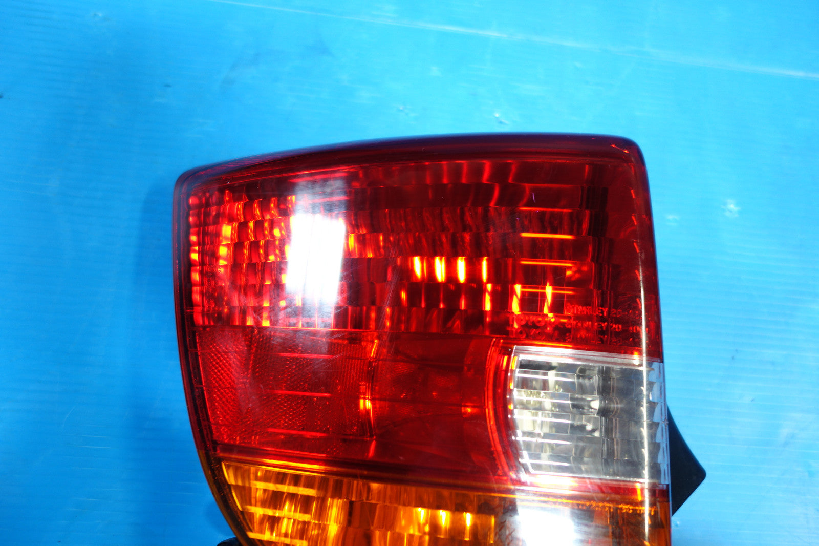 JDM Toyota Celica OEM Rear Left Tail Light Lamp LH Taillight ZZT231 2000-2005