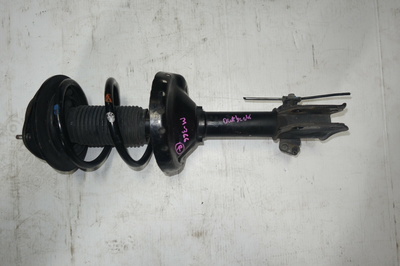 JDM 05-09 SUBARU LEGACY OUTBACK KYB FRONT RIGHT SIDE SHOCK STRUT ASSEMBLY WAGON