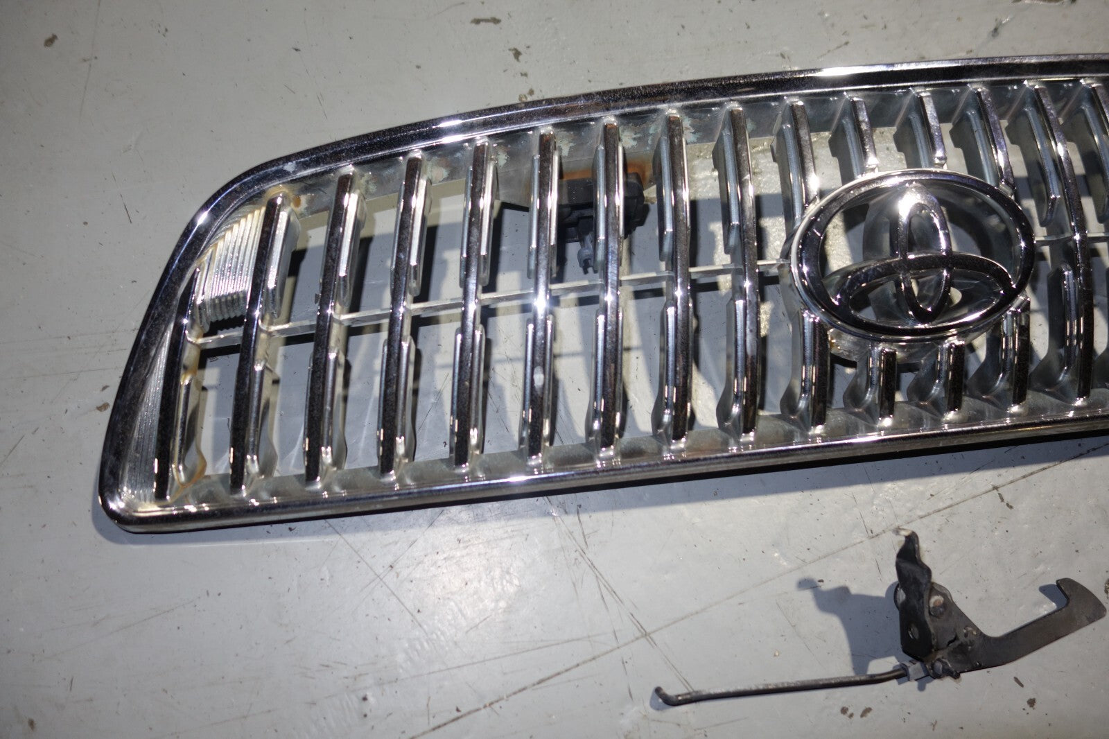 JDM 1998-2005 LEXUS GS300 GS400 FRONT GRILLE JZS161 GRILL LEXUS GS300 JZS161