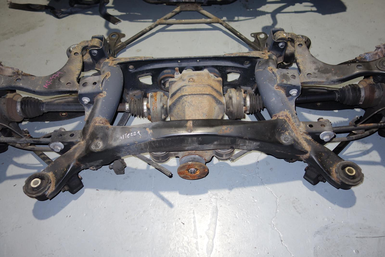 JDM Toyota Altezza SXE10 Cross Member Subframe Cradles Hubs Lowers LSD 1998-2005