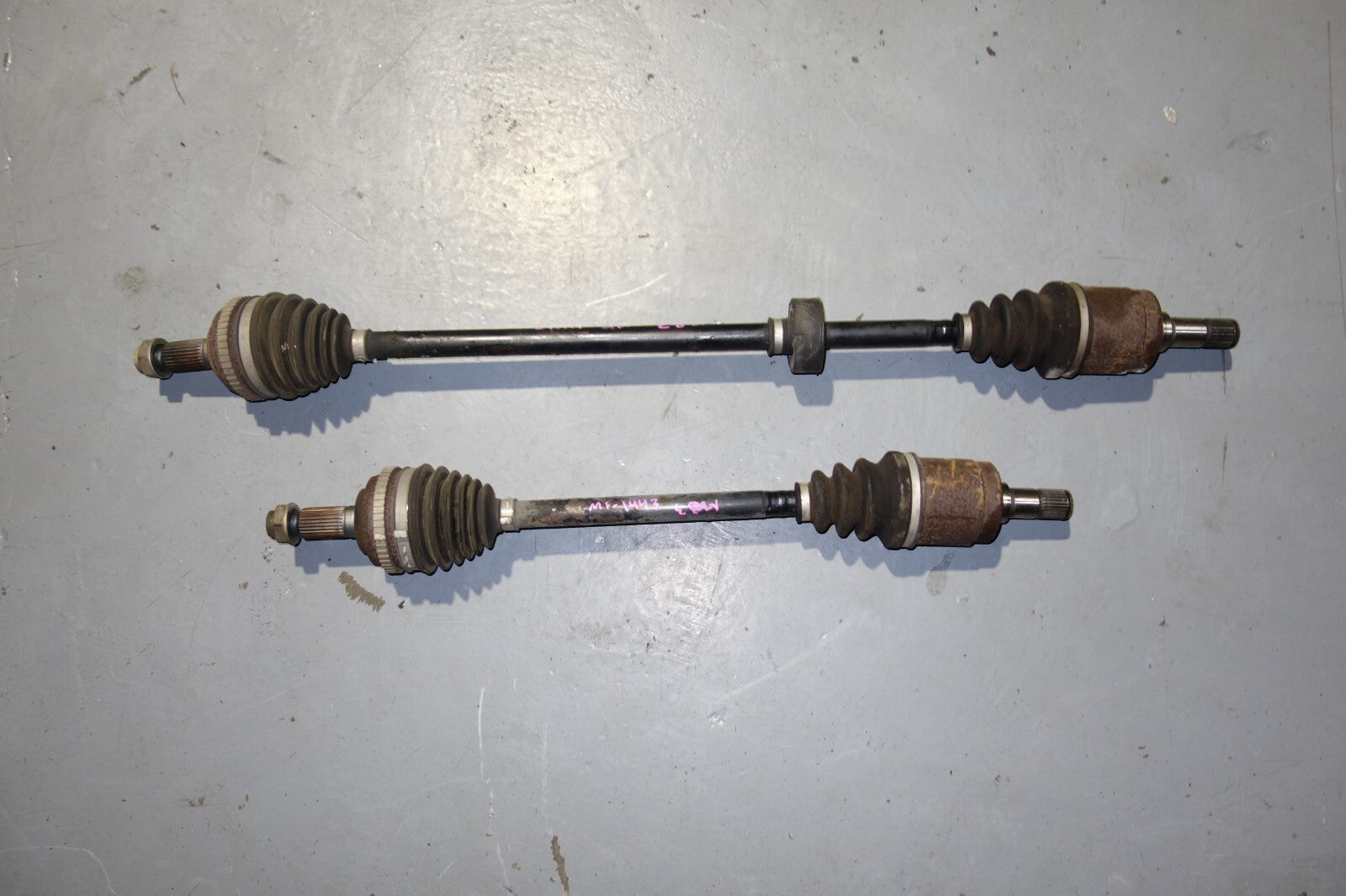 JDM 96-00 HONDA DOMANI OEM FRONT CV AXLE DRIVER SHAFTS AUTOMATIC L & R ACURA EL