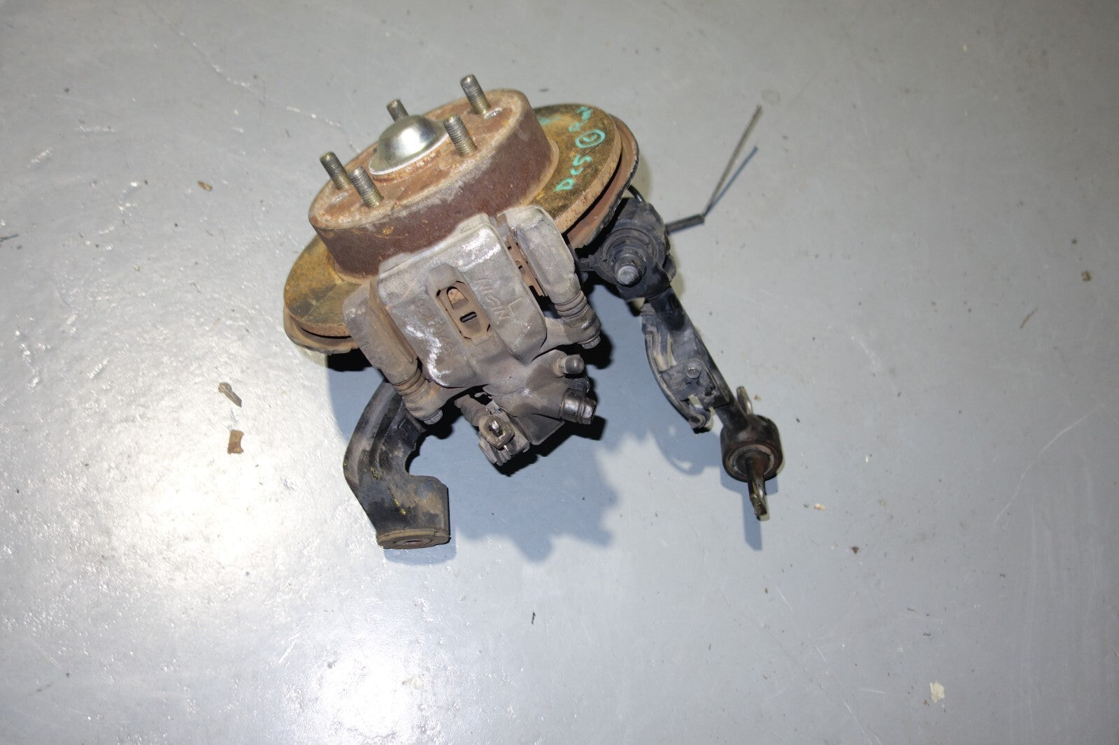 JDM 2002-2006 ACURA RSX HUB DC5 OEM REAR LEFT SIDE HUB CALIPER KNUCKLE MF-1004