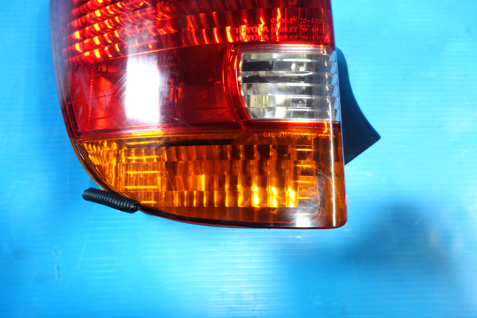 JDM Toyota Celica OEM Rear Left Tail Light Lamp LH Taillight ZZT231 2000-2005