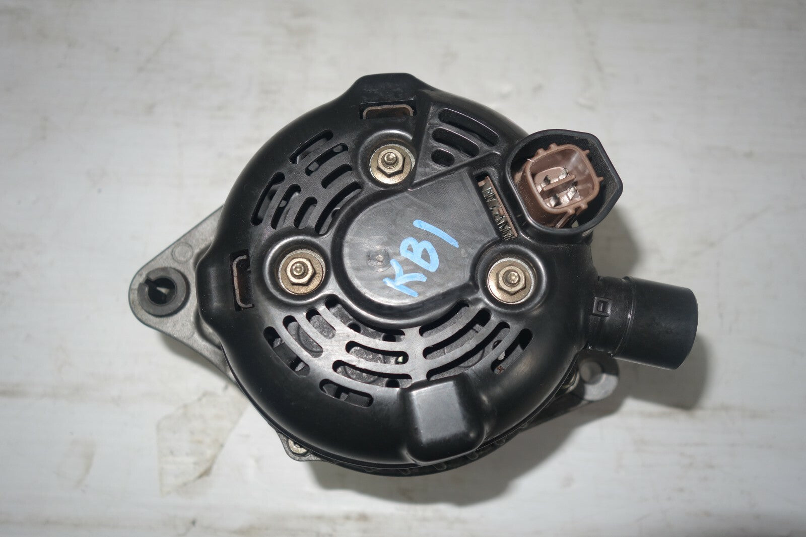 JDM 2005-2008 ACURA RL KB1 OEM USED ALTERNATOR HONDA LEGEND Fits:ACURA RL KB1