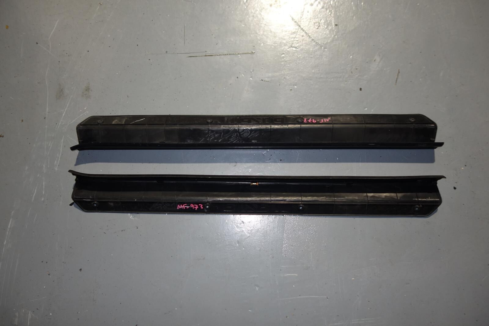 JDM 1986-1991 MAZDA RX-7 GENUINE FC3S DOOR SILL SCUFF KICK PLATE PANEL VERY RARE