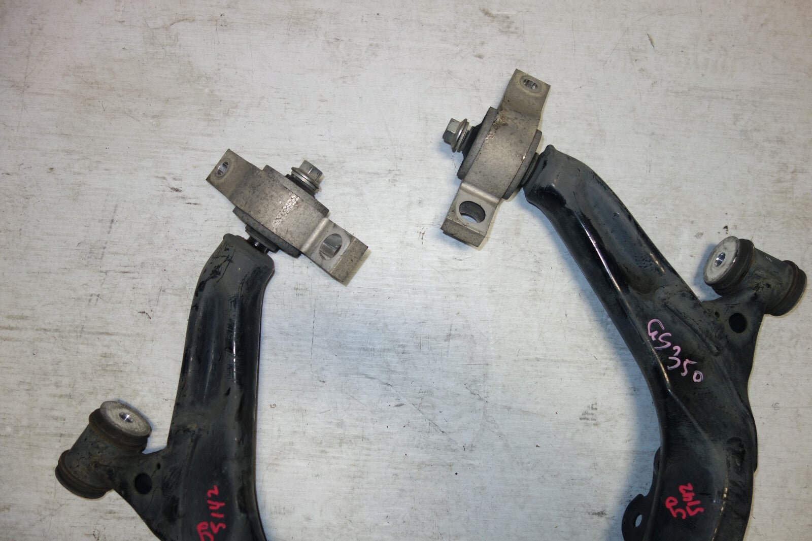 JDM Lexus GS350 GS300 RWD Front Lower Control Arms & Ball Joints 2006-2011