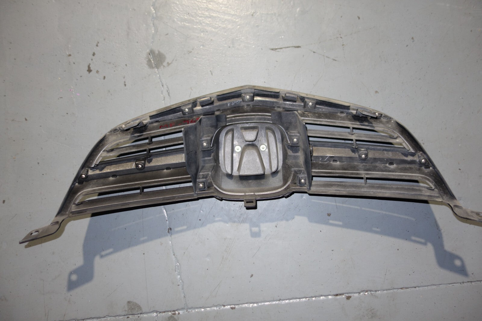 JDM Acura RL OEM Front Grille Honda Legend KB1 2005-2008