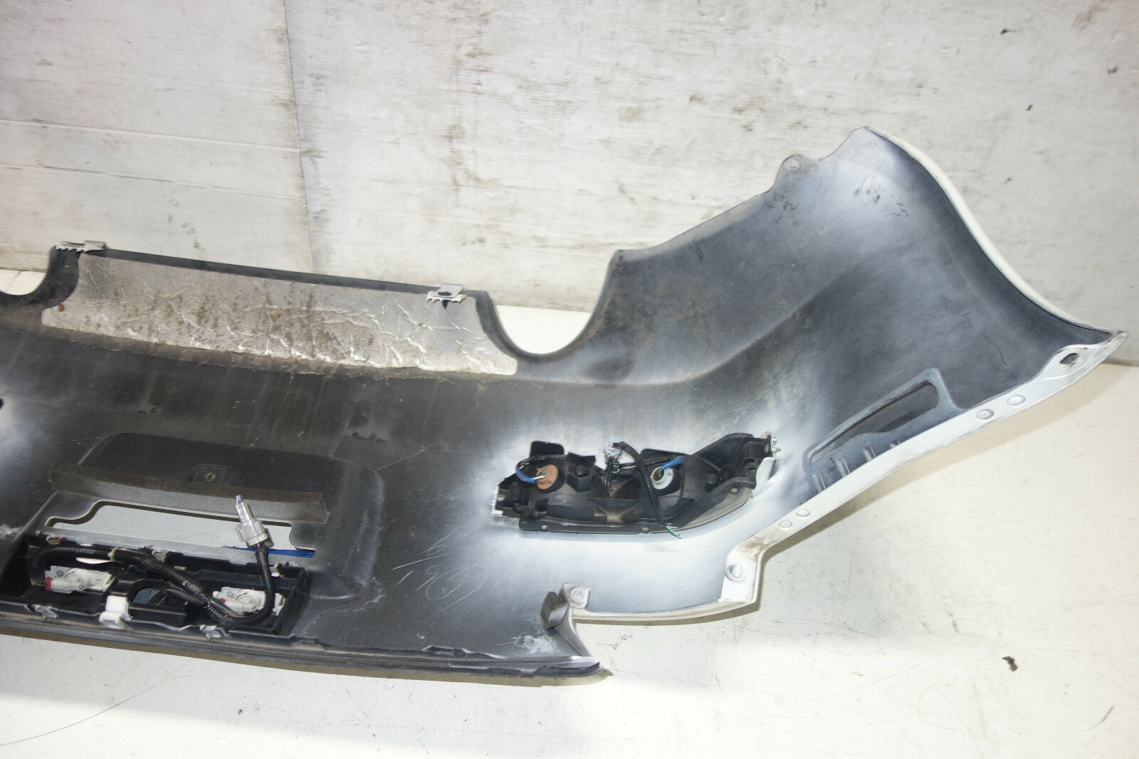 JDM Nissan 350z OEM Rear Bumper Cover 2003-2009 Z33 + Bumper Lights