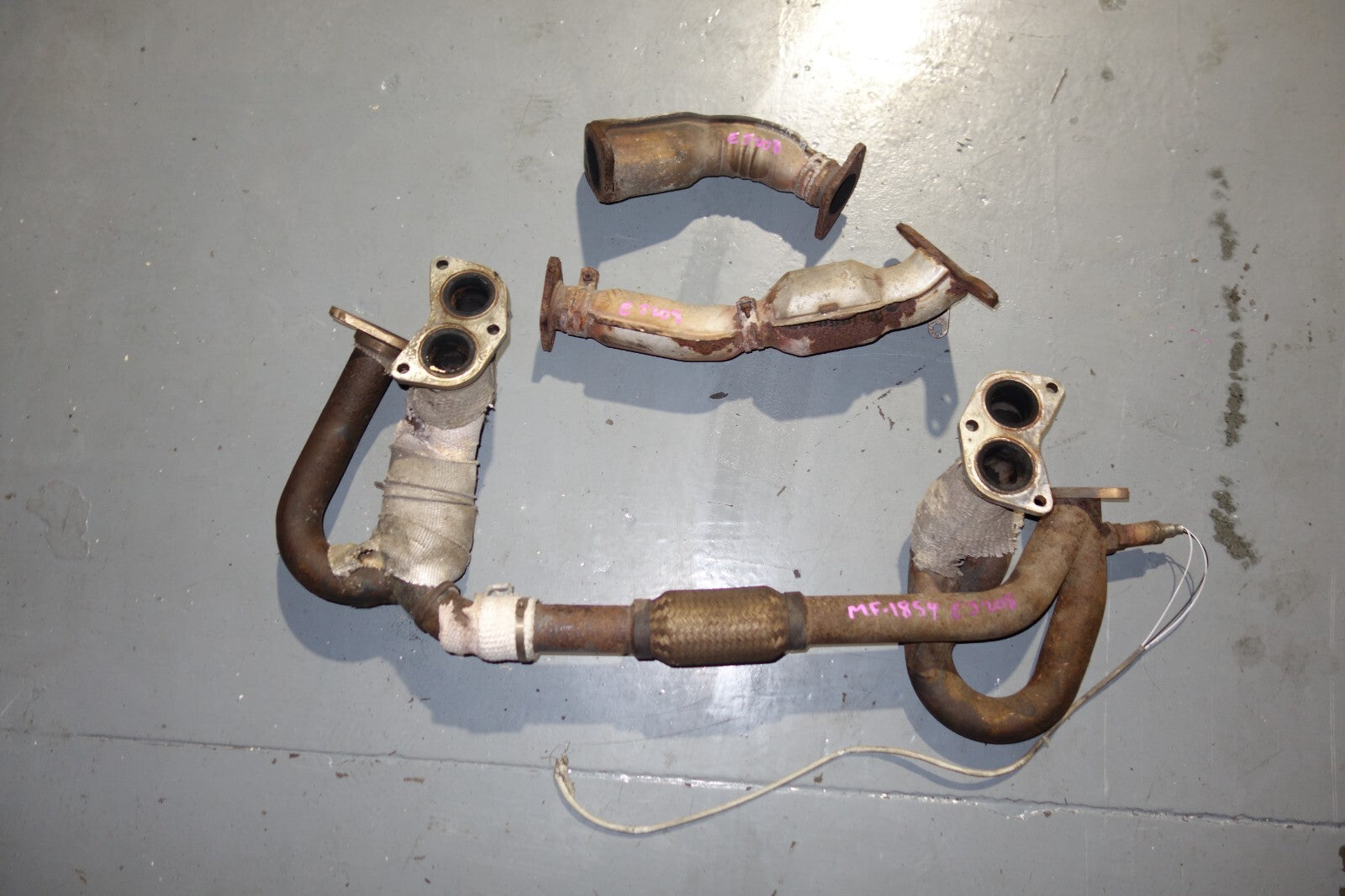 JDM 2000-2004 SUBARU LEGACY B4 EJ20 SUBARU EXHAUST EXHAUST MANIFOLD TWIN TURBO
