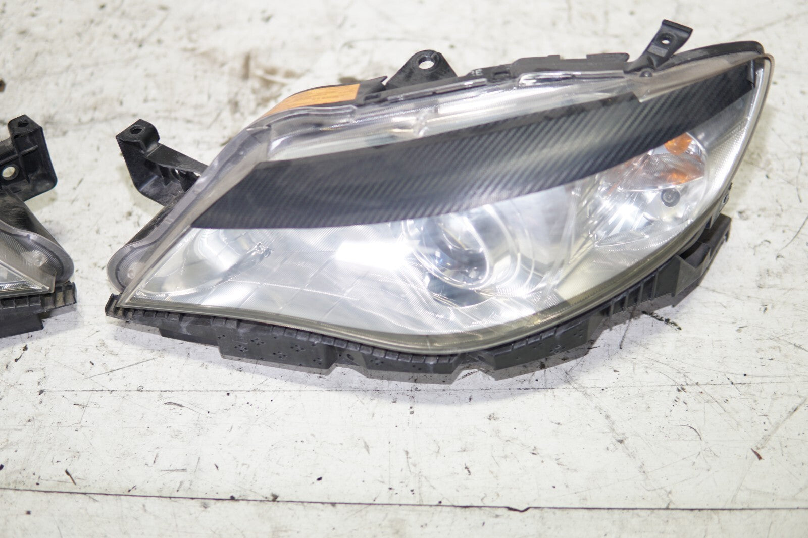 JDM 2008-2014 SUBARU IMPREZA WRX OEM HEAD LIGHTS HEAD LAMPS Fits:IMPREZA