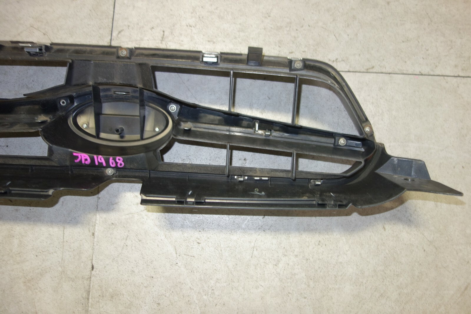 JDM 2008-2009 GENUINE SUBARU LEGACY OEM GRILLE GRILL BPE FITS:SUBARU LEGACY