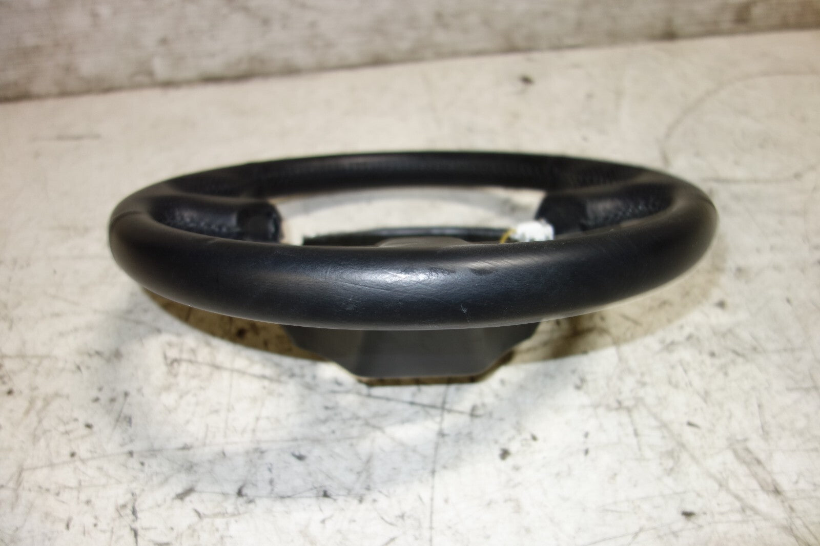 JDM 2000-2005 TOYOTA CELICA STEERING WHEEL ZZT231 ZZT230