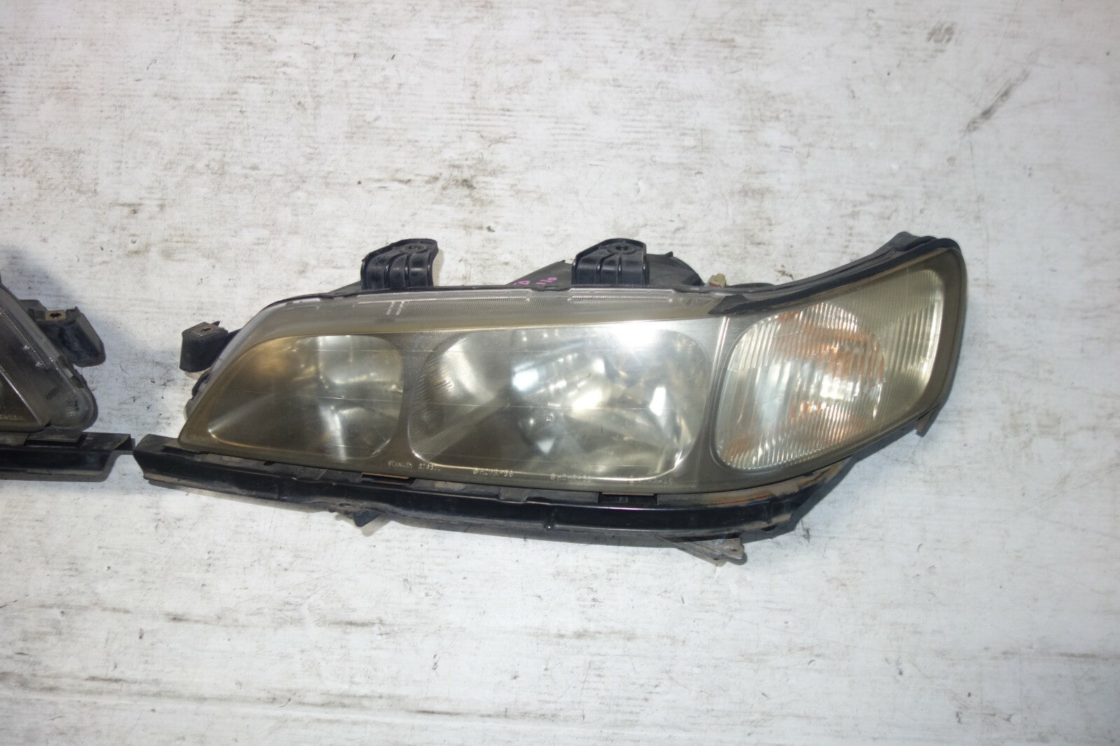 JDM 1998-2002 HONDA ACCORD EURO R CH9 CL1 CF4 OEM HID HEAD LIGHTS HEAD LAMPS