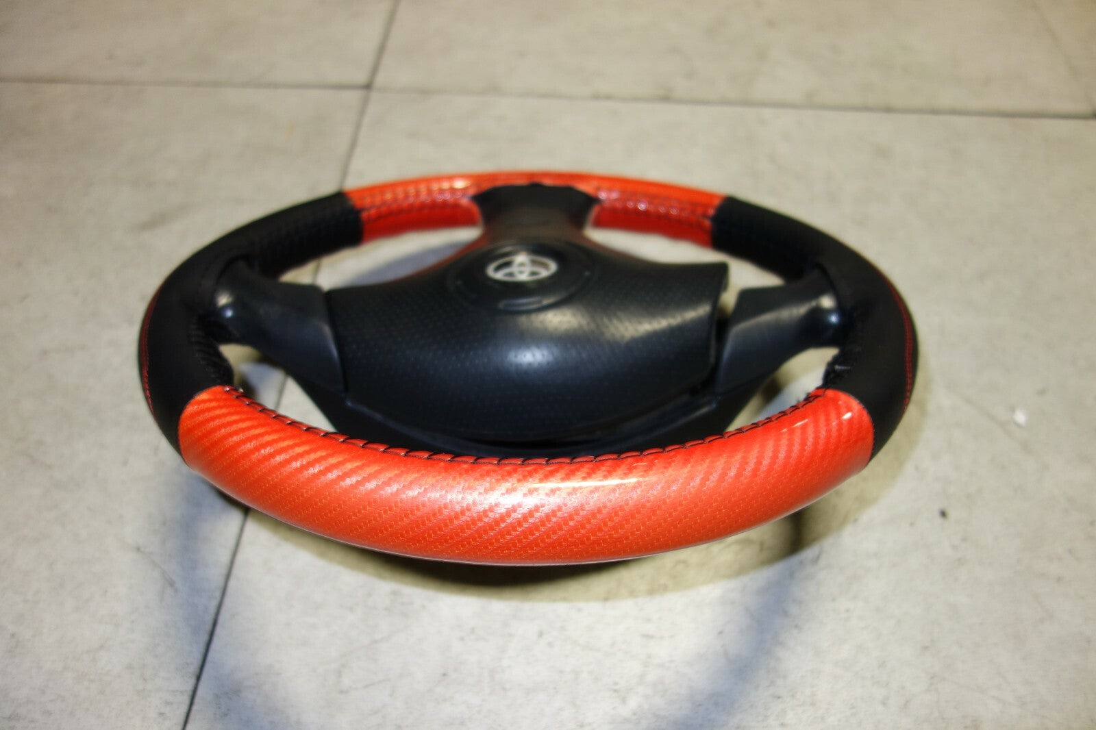 JDM 2000-2005 TOYOTA CELICA STEERING WHEEL HUB ZZT231 ZZT230 VERY RARE