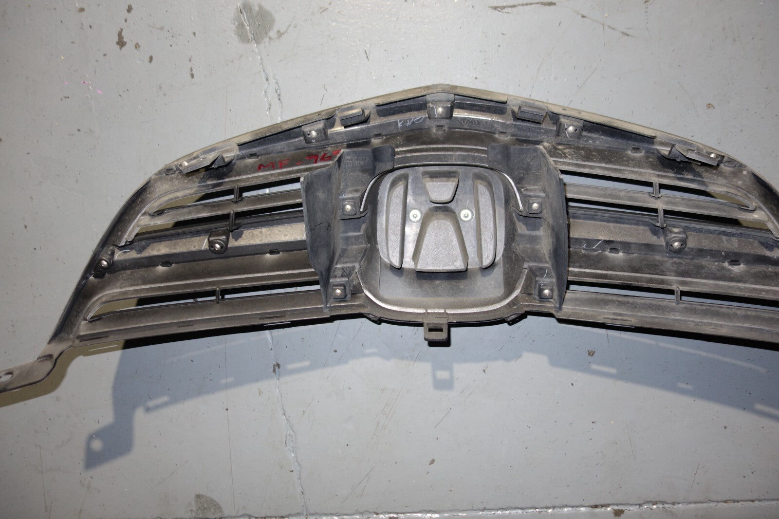 JDM Acura RL OEM Front Grille Honda Legend KB1 2005-2008