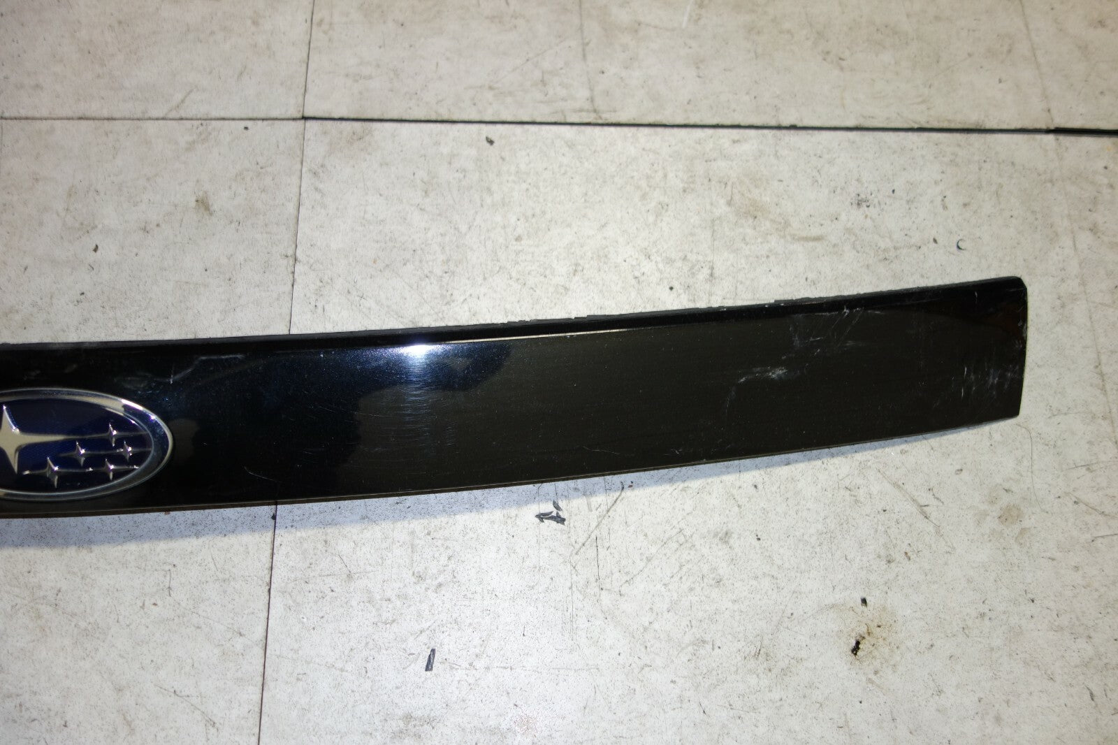 JDM Subaru Forester SH5 Rear Garnish Tail Light Trunk Panel 2009-2013