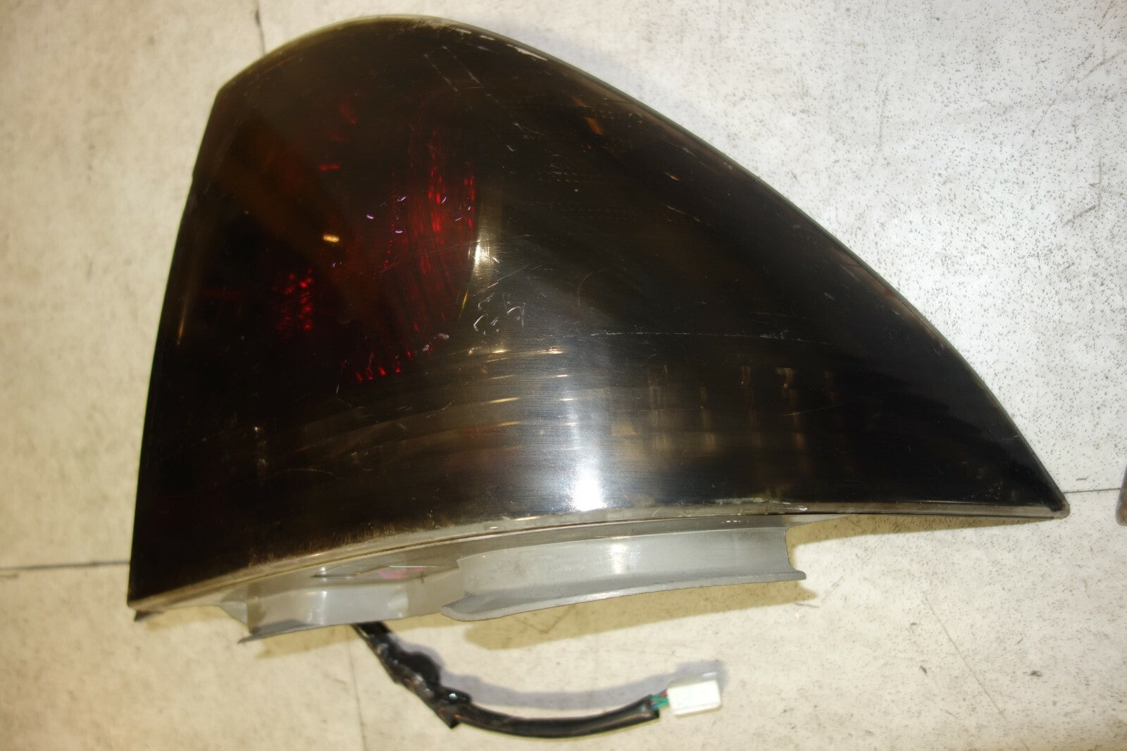 JDM 2001-2005 LEXUS IS300 TAIL LIGHTS TOYOTA ALTEZZA SXE10 TAIL LAMP