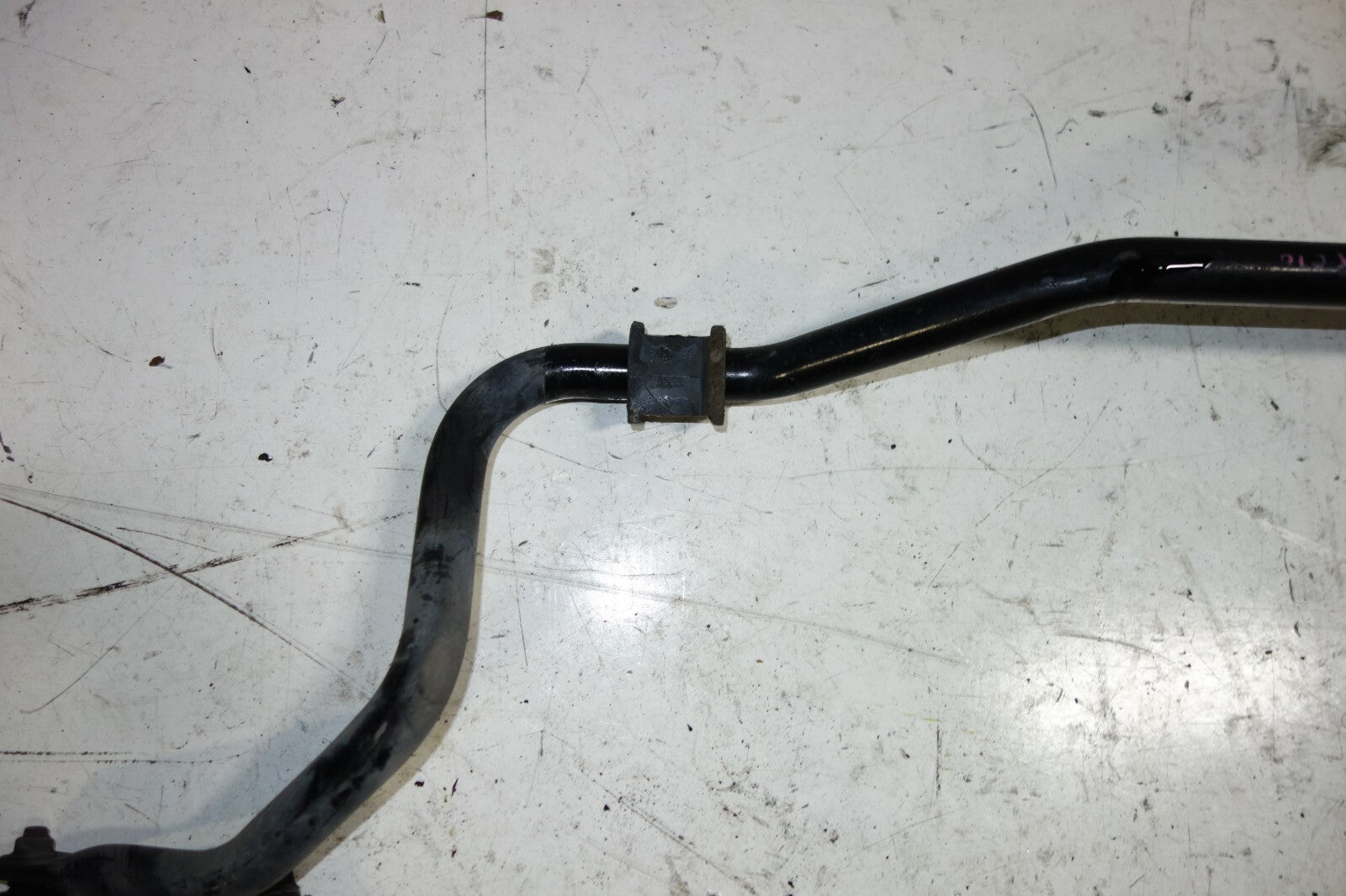 JDM Lexus IS300 Front Sway Bar Stabilizer Bar 2001-2005 OEM