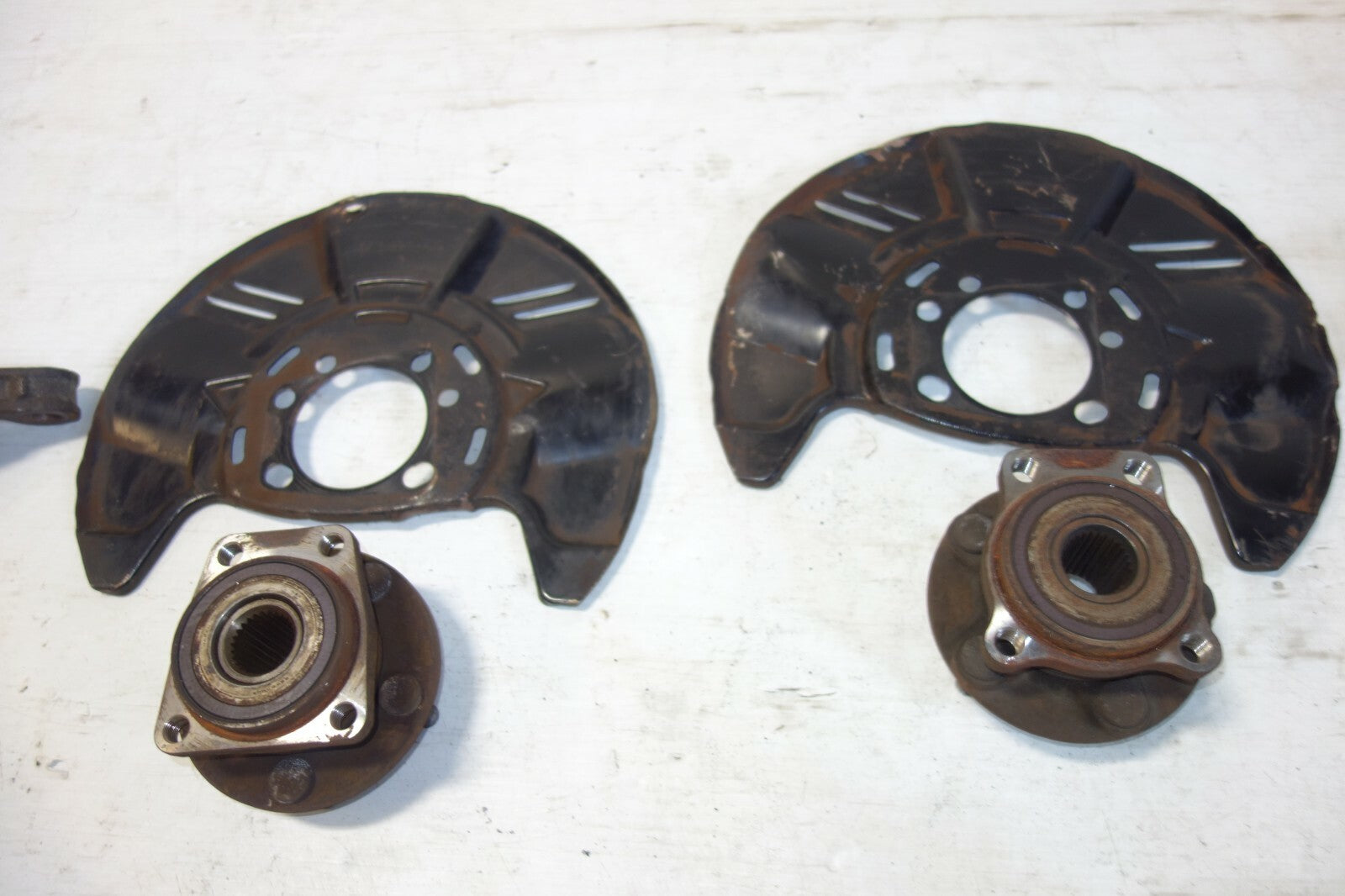 JDM SUBARU IMPREZA WRX FRONT KNUCKLE SPINDLE BEERING PAIR SUSPENSION 2008-2014