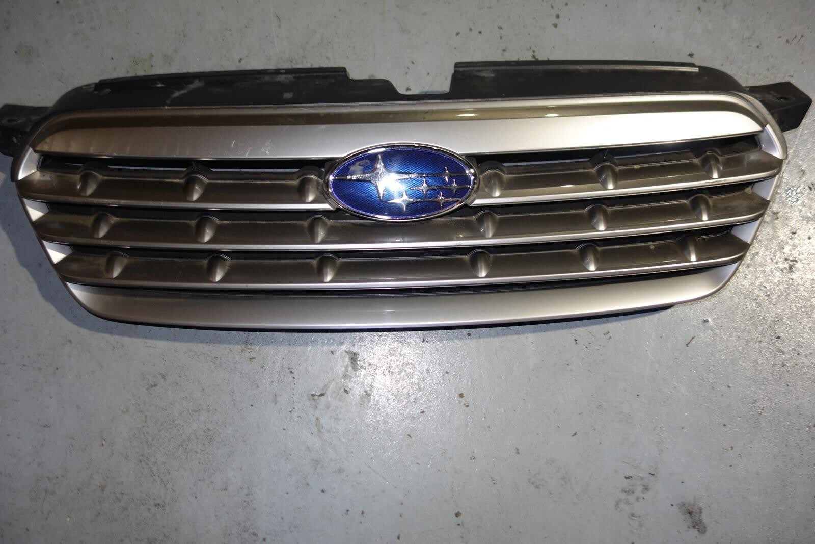 JDM Subaru Legacy Oem Grille BP5 BL5 2008-2009 MF-1616