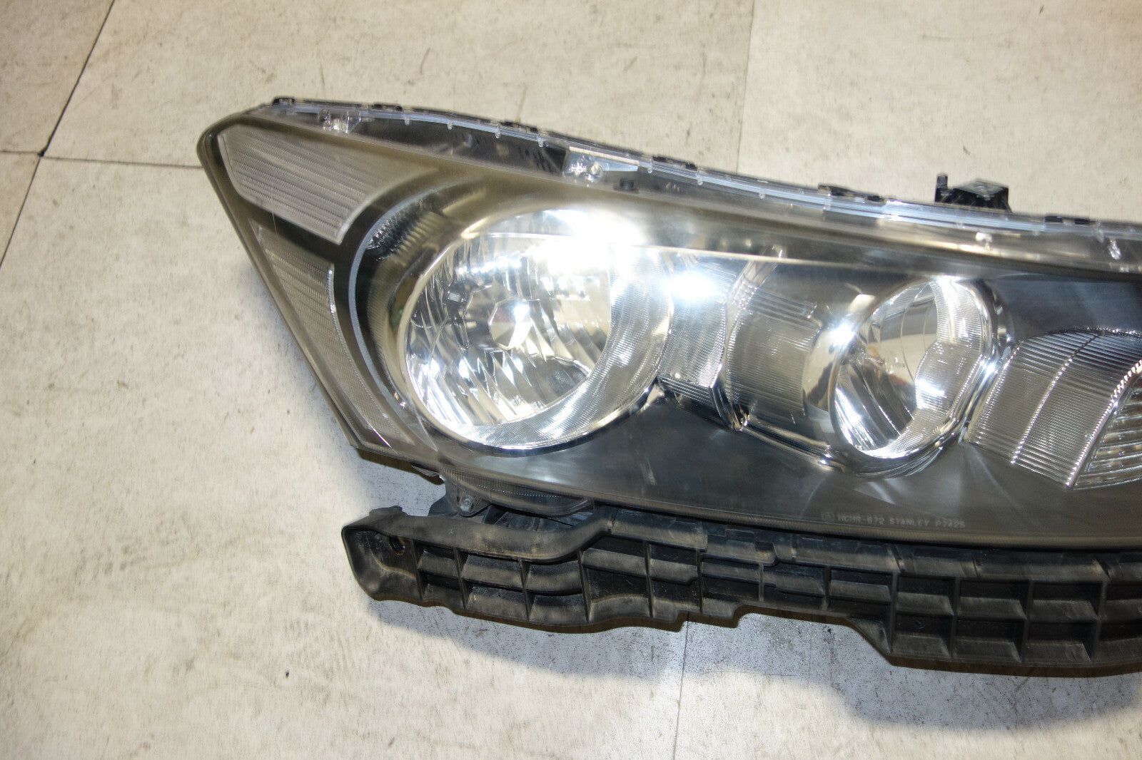 JDM Honda Accord CP3 Original HID Headlights Ballasts 2008-2012 Honda Inspire