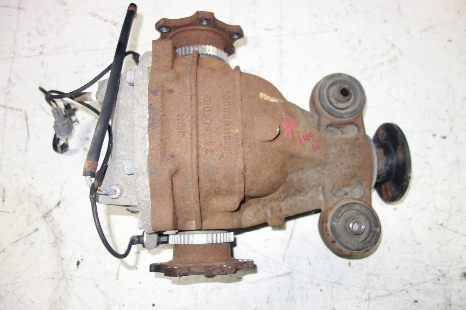 JDM Nissan 350Z Rear Differential Carrier LSD MT 6-Speed CPV35 2003-2009