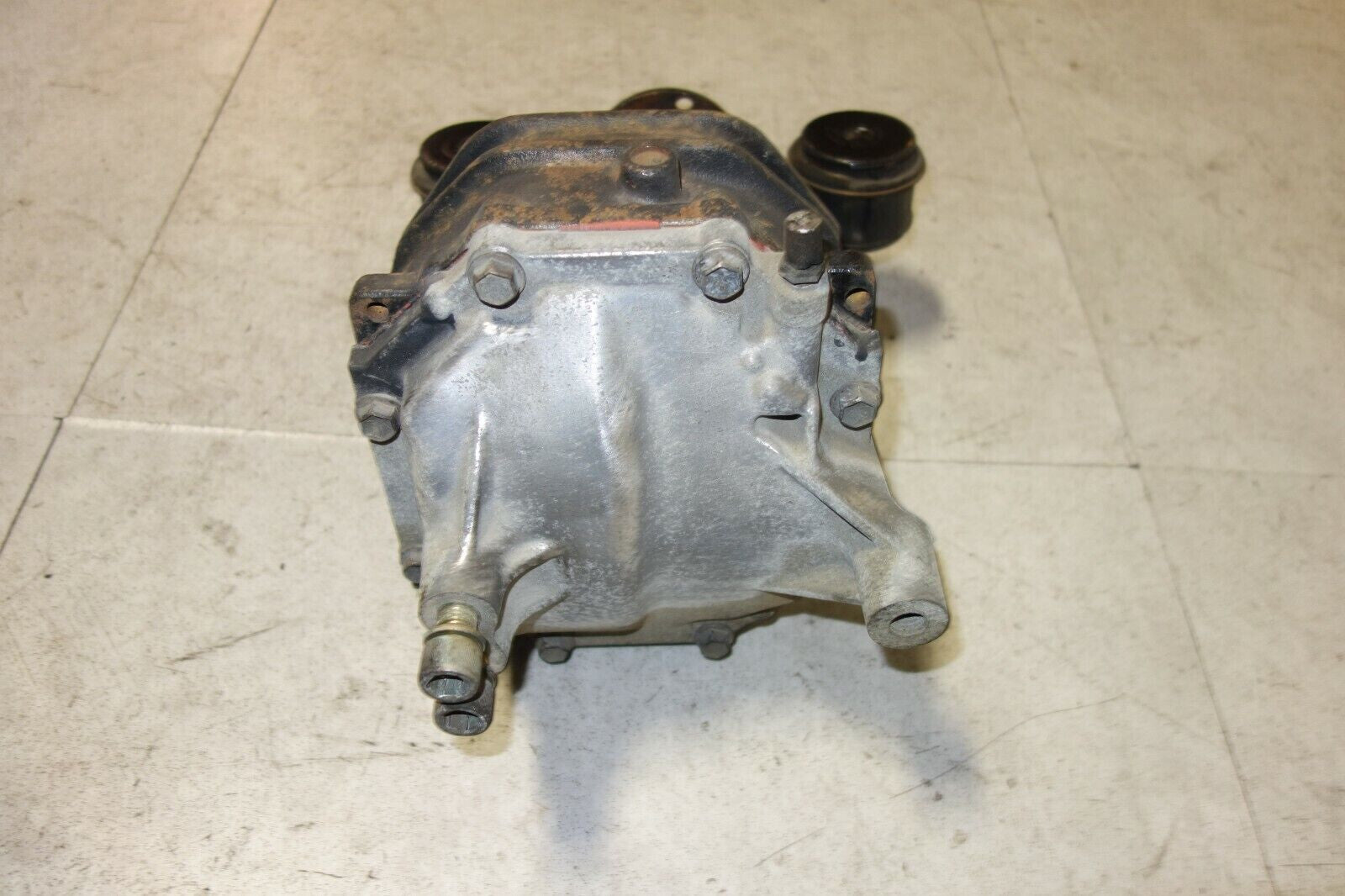 JDM Toyota Altezza Rear Differential NON-LSD 4.1 Ratio 2001-2005 SXE10