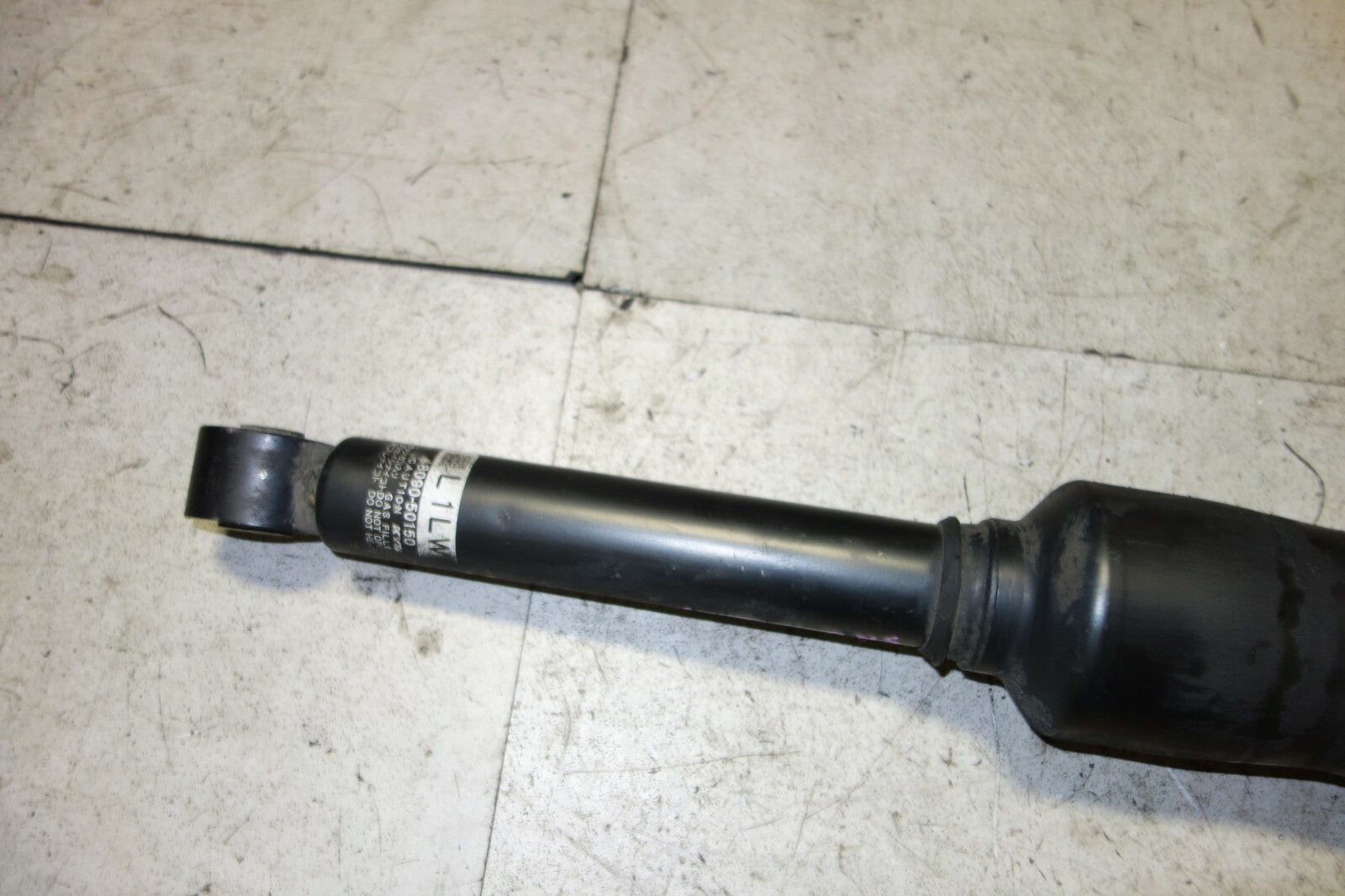 JDM LEXUS LS460 RWD Rear LH Air Shock Strut Absorber 48090-50150 2007-2012