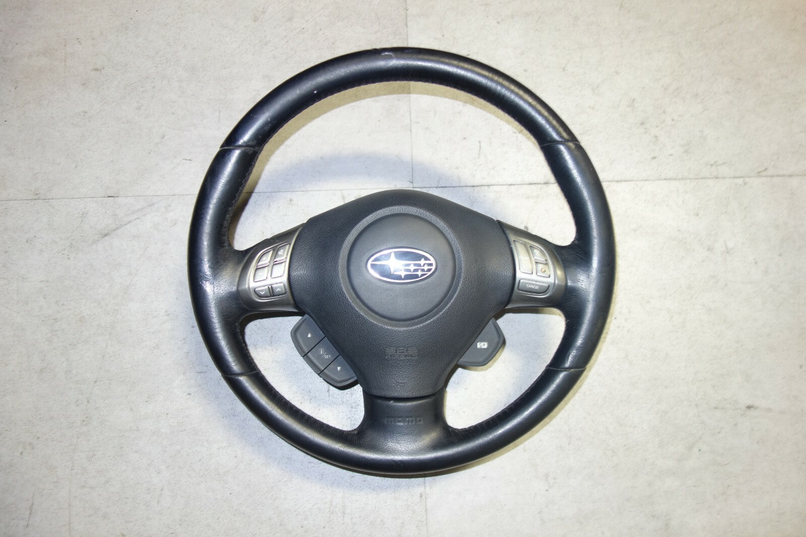 JDM SUBARU LEGACY MOMO STEERING WHEEL GT BP BPE BP5 BL5 BL9 BP9 KOUKI 2004-2009