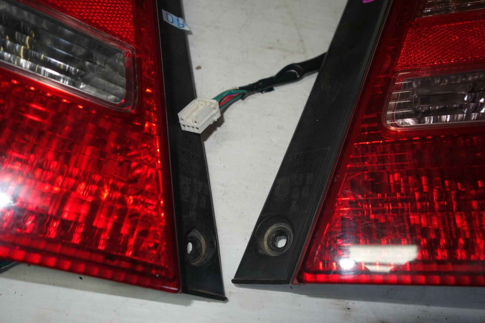 JDM 2003-2005 SUBARU FORESTER SG5 SG OEM TAIL LIGHTS LAMPS LEFT & RIGHT SIDE SET