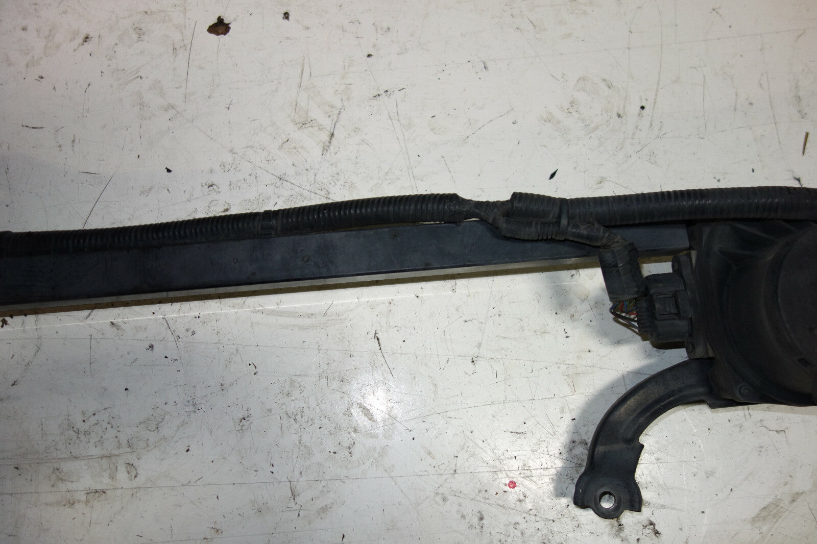 2005-2008 JDM Acura Honda Legend 3.5 RL KB1 Front Bumper Sensor 36830-SJA-0033