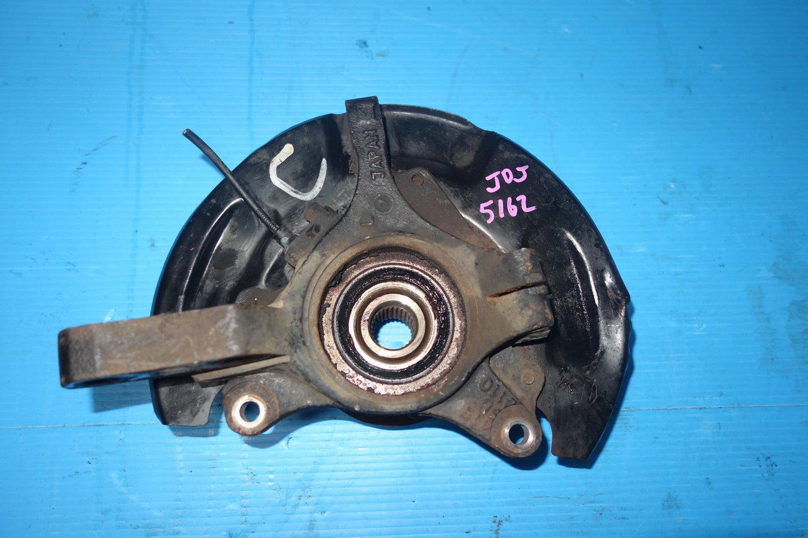 JDM Subaru Impreza Front Left Wheel Hub Bearing Knuckle Spindle OEM 2002-2007