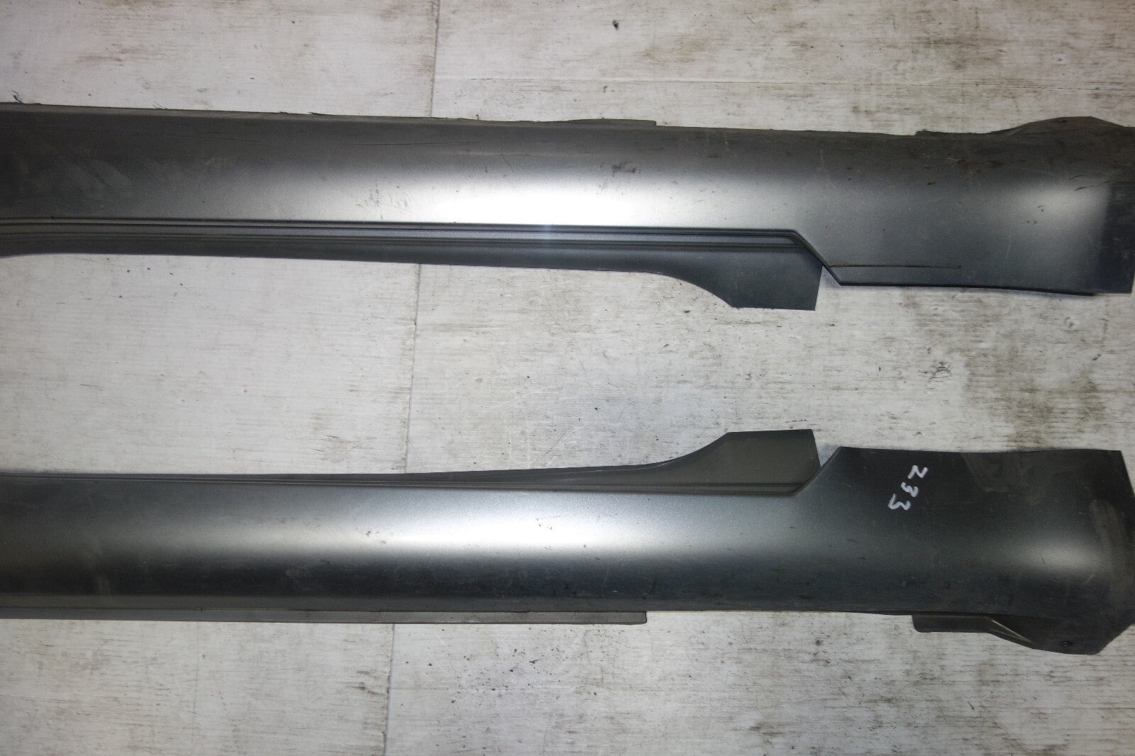 JDM Nissan 350z Z33 OEM Side Skirts Rocker Panels Fairlady 2003-2009