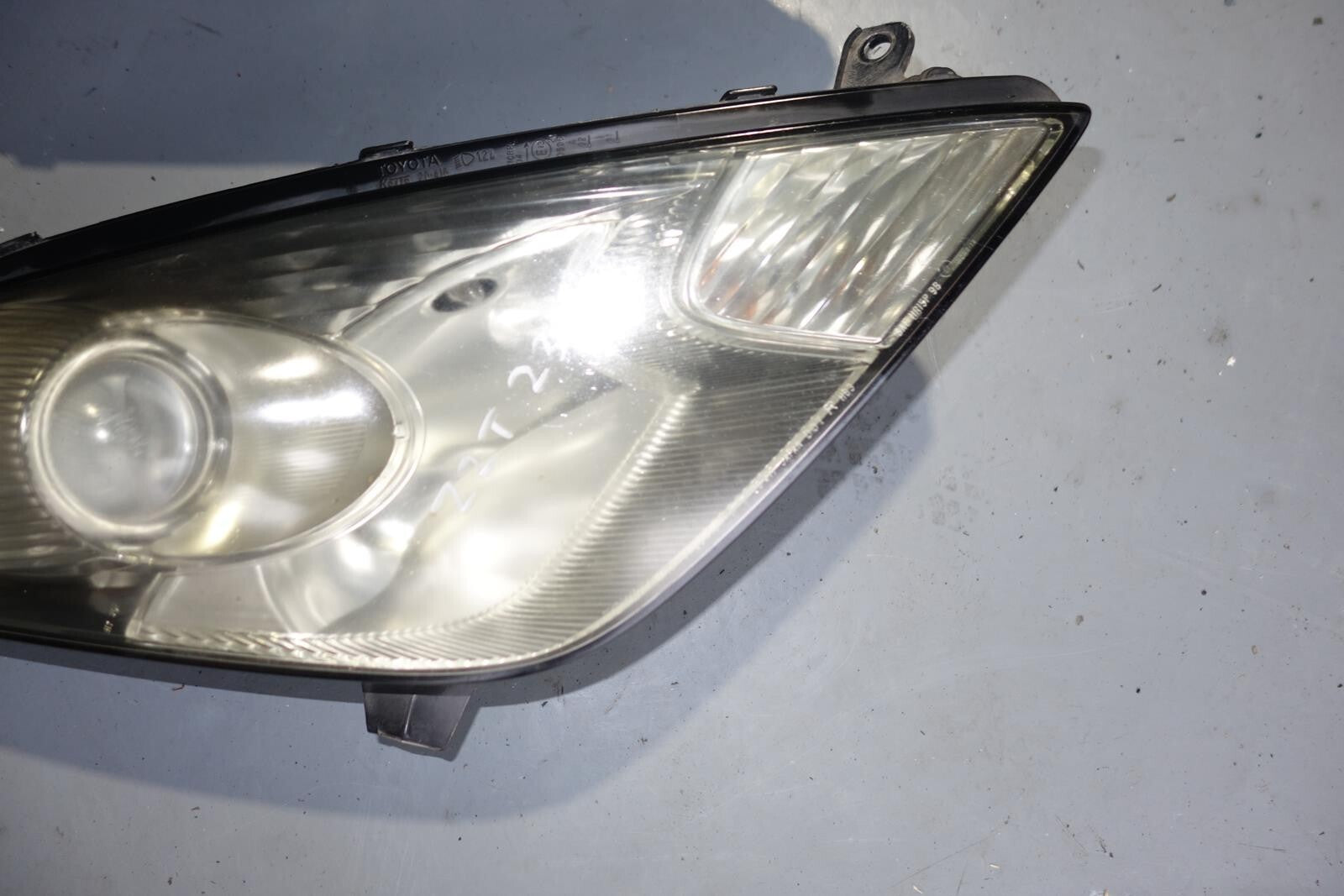 JDM Toyota Celica Genuine OEM Headlights Light Halogen Pair zzt231 2000-2005