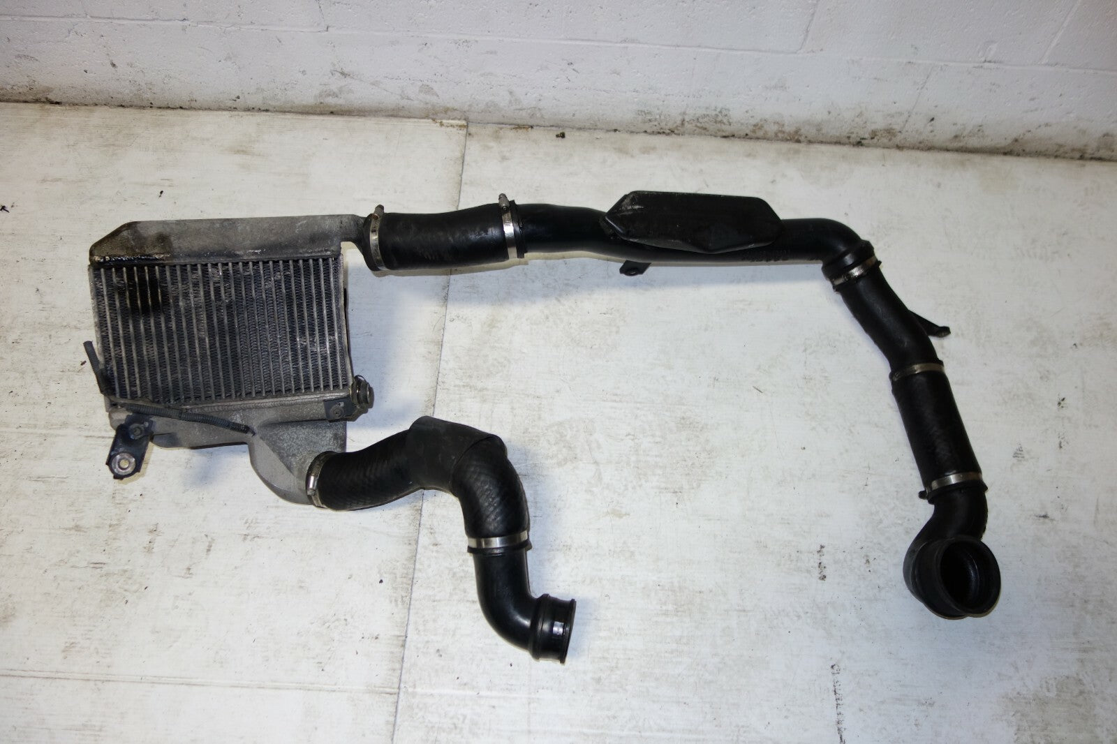 JDM Lexus GS / Aristo 2JZGTE Turbo Intercooler With Piping JZS161 1998-2005
