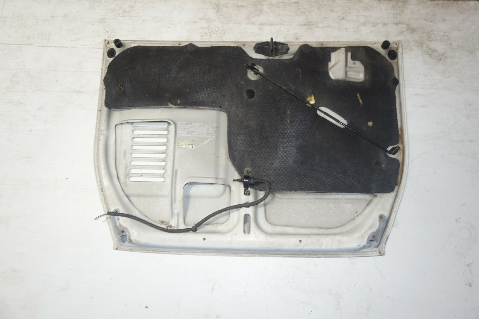 JDM 91-99 TOYOTA SW20 MR2 OEM 3S-GE ENGINE HOOD REAR VENTED BONNET LID MR-2 3SGE