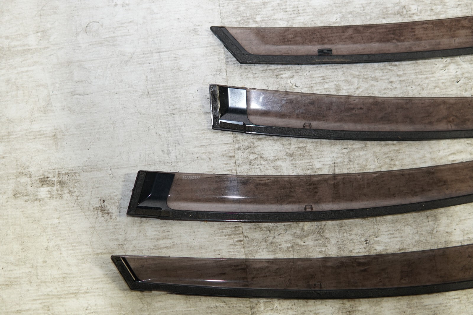 JDM TOYOTA PRIUS OEM WINDOW VISOR RAIN GUARDS ZVW30 2010-2015 MF-464