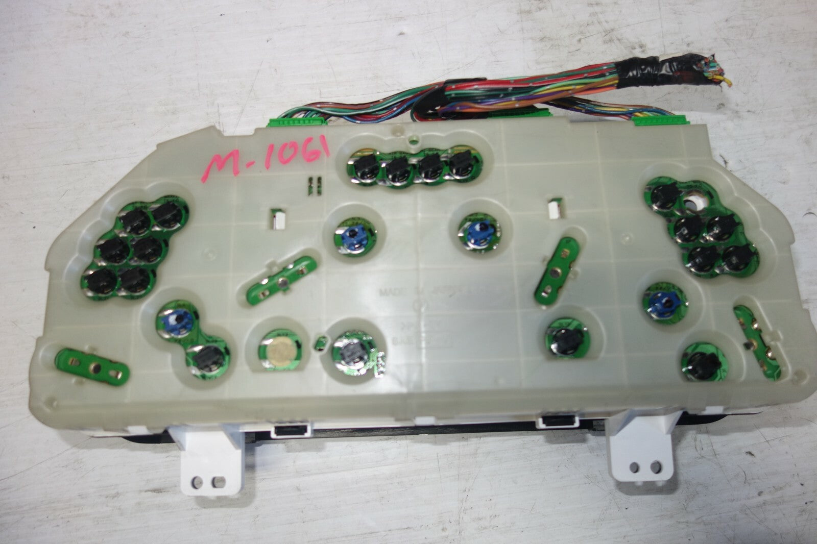 JDM SUBARU FORESTER STi SF5 AUTOMATIC GAUGE CLUSTER SPEEDOMETER 1998-2002