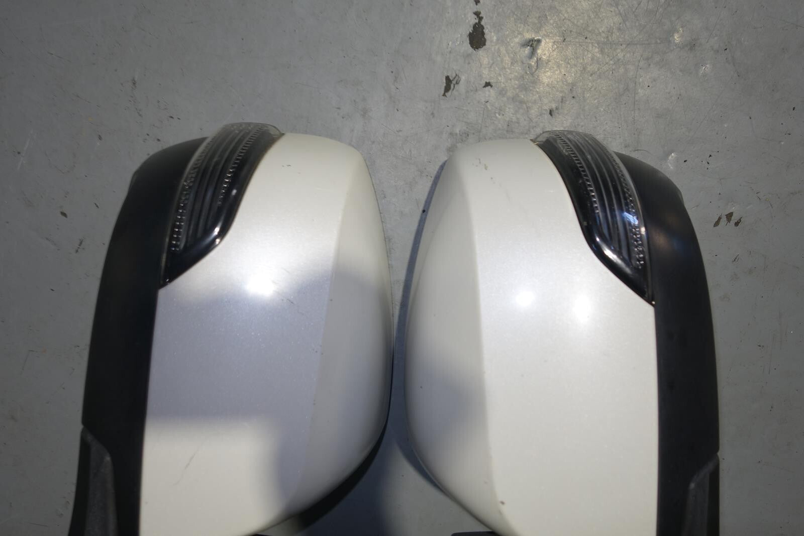 JDM Subaru Legacy Auto Folding Mirrors Indicator Light With Switch 2010-2014 BR9