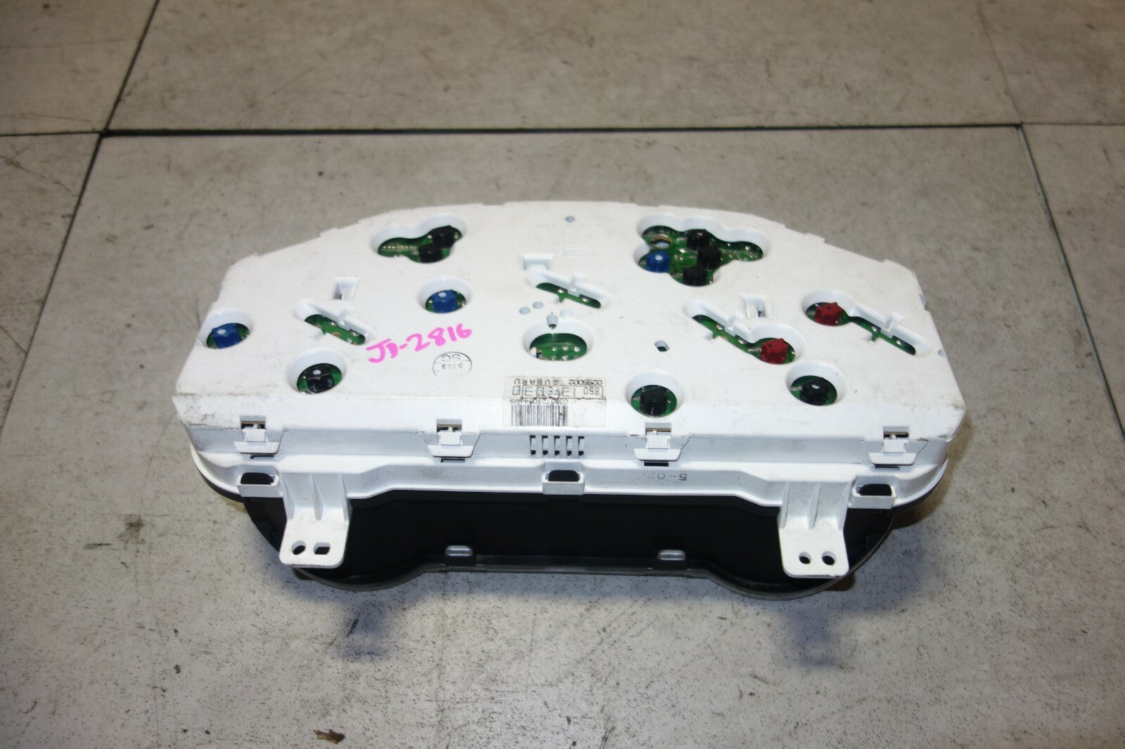 2004-2005 Subaru Impreza Automatic Gauge Cluster Speedometer 180km/h